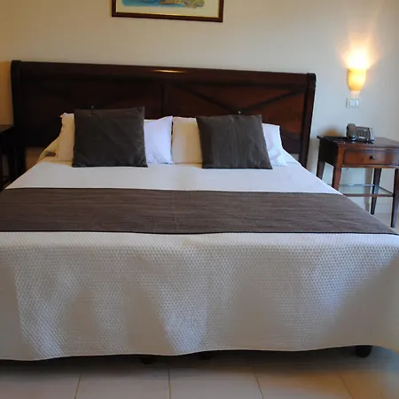 Park Siracusa Sicily 3* سيراكوزا