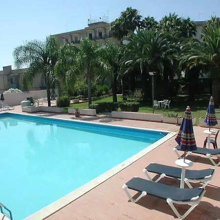Park Siracusa Sicily سيراكوزا