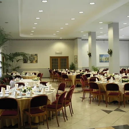 فندق Park Siracusa Sicily 3*